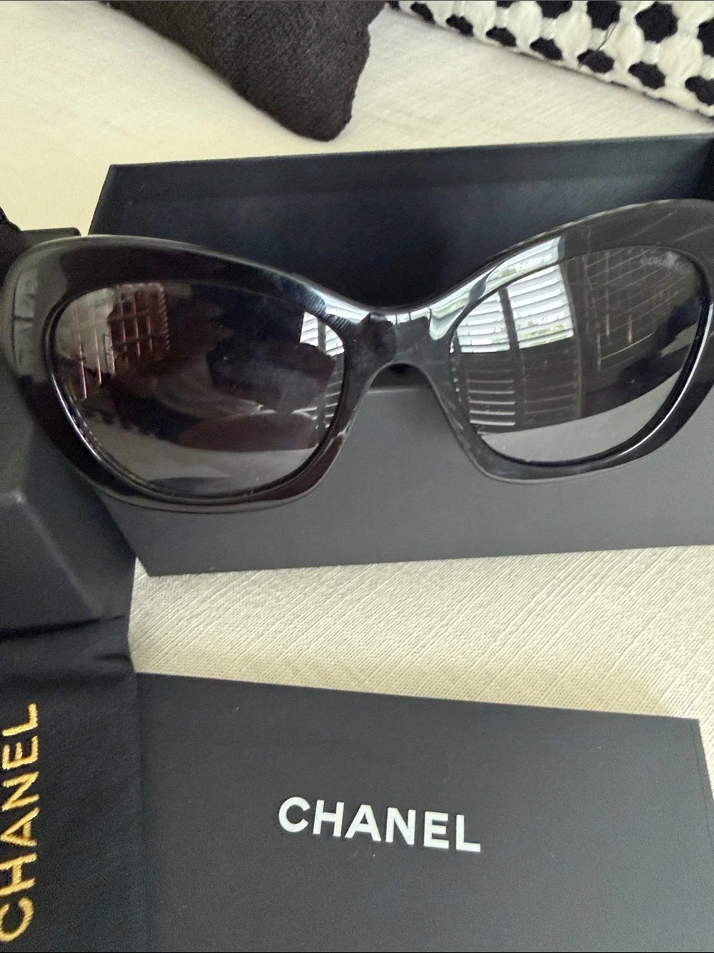 CHANEL Black Oversized Butterfly Sunglasses with Gray Gradient Lenses